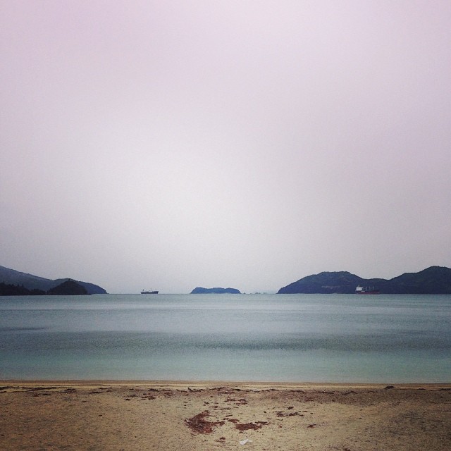 1 degree C at Hanaguri beach, Kasado island. Should come again in summer.