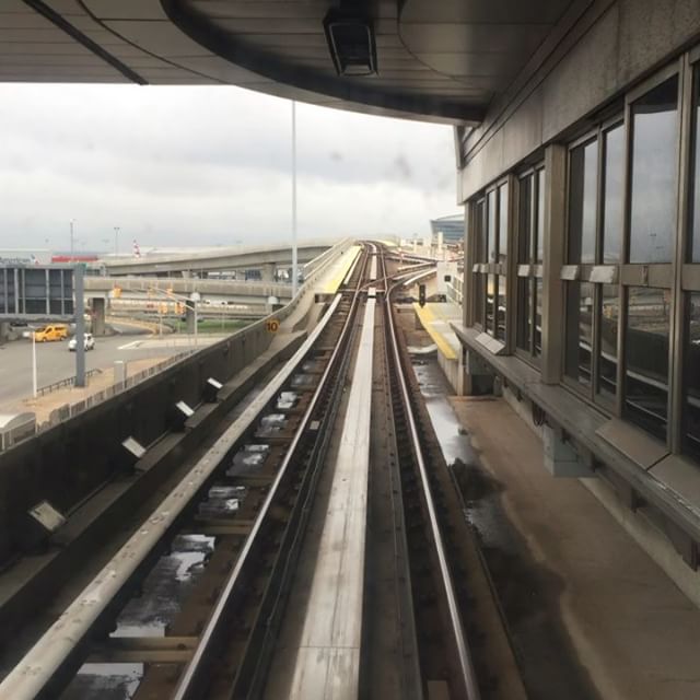 AirTrain、てっちゃんポジションゲット。